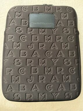 Marc by Marc Jacobs Black "Dreamy Logo" Neoprene Tablet iPad Sleeve 9"x11"